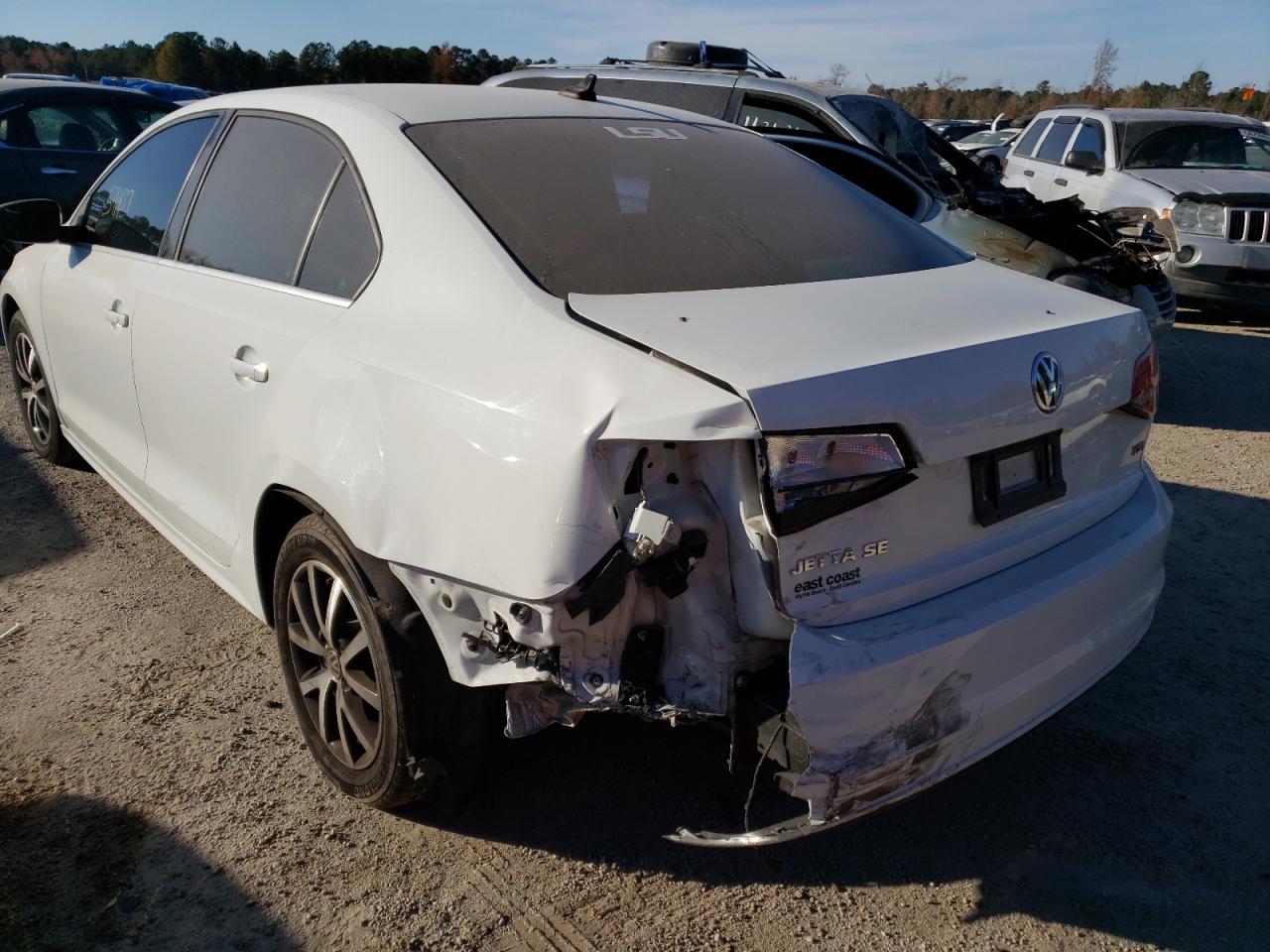 Photo 3 from auction – 2017 VOLKSWAGEN JETTA SE with VIN 3VWDB7AJ4HM308502