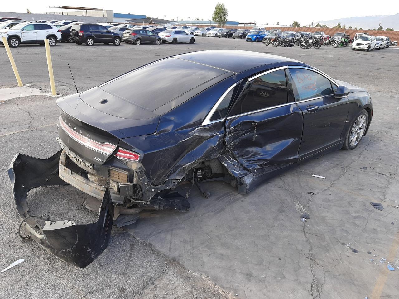 Photo 4 from auction – 2014 LINCOLN MKZ HYBRID with VIN 3LN6L2LU3ER832530