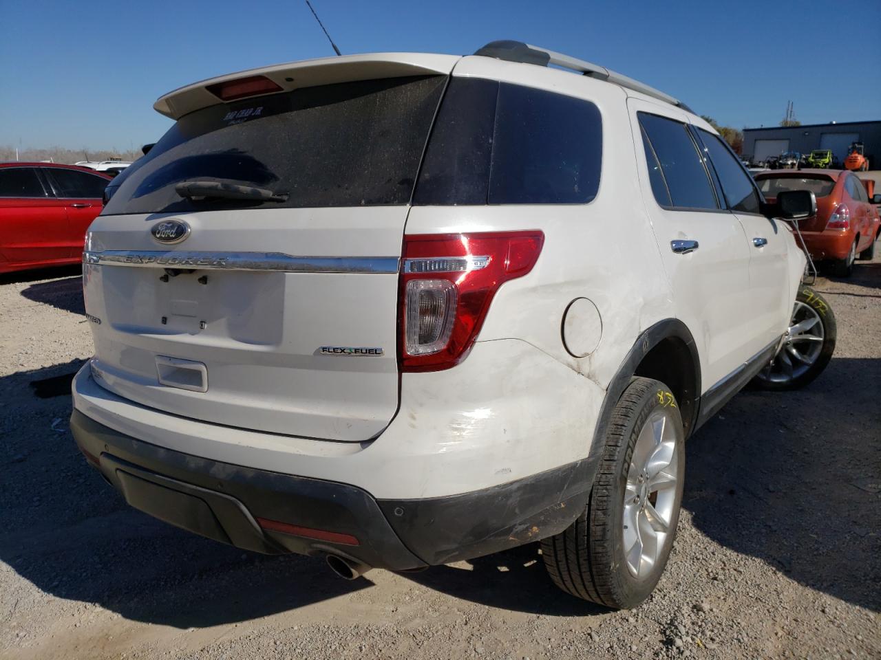 Фото 4 с аукциона – 2013 FORD EXPLORER L с VIN 1FM5K7F84DGB52846