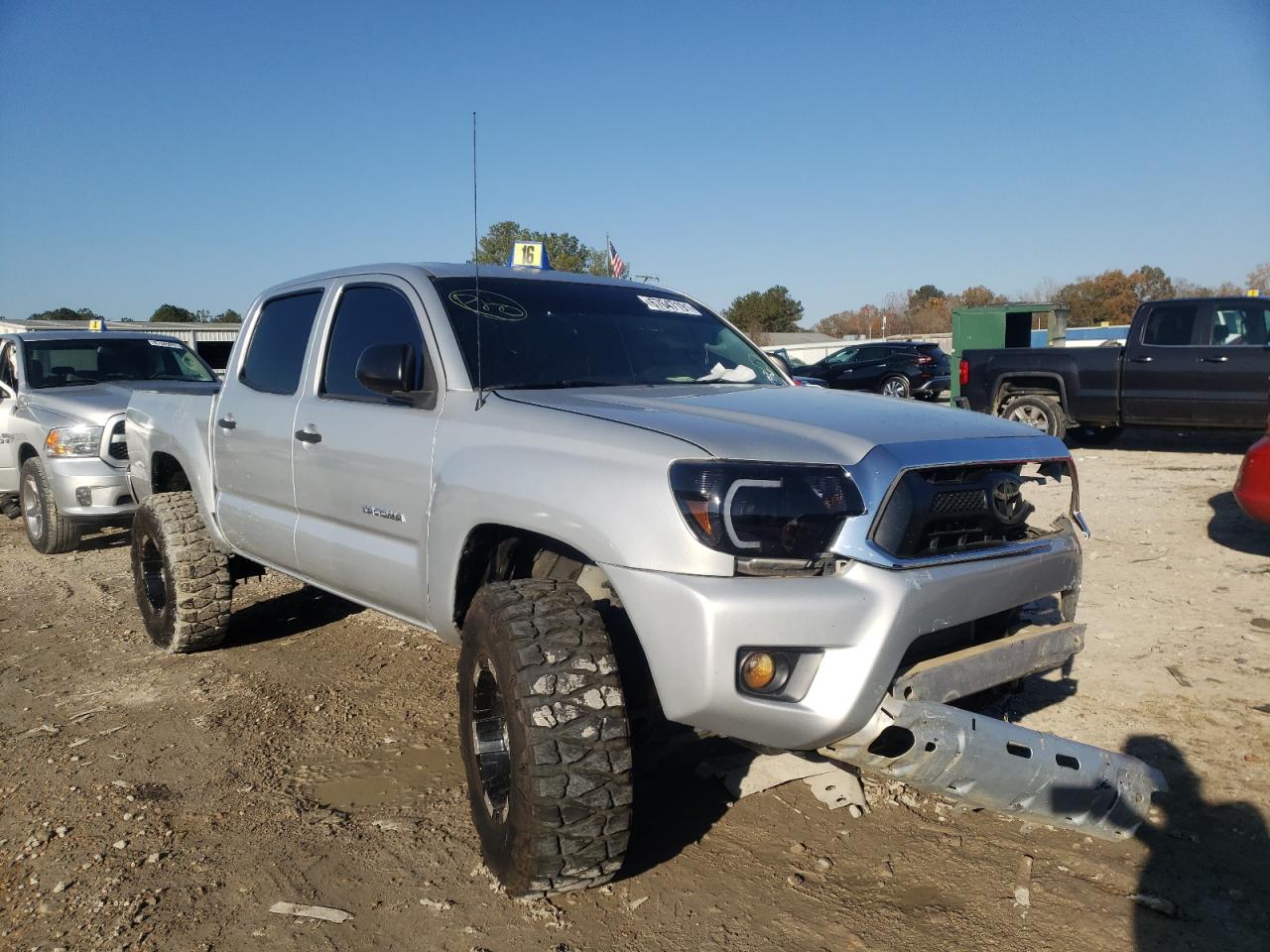 TOYOTA TACOMA DOU 2012 with VIN 5TFLU4EN3CX035835 - Photo from auction