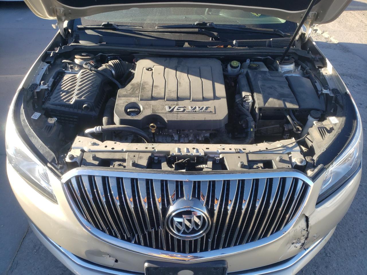 Photo 7 from auction – 2015 BUICK LACROSSE with VIN 1G4GB5G36FF332211