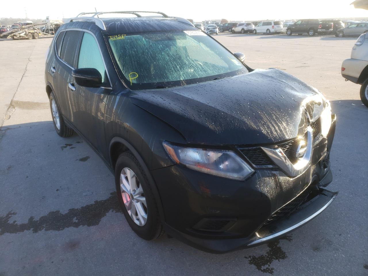 NISSAN ROGUE S 2016 with VIN KNMAT2MT9GP725450 - Photo from auction