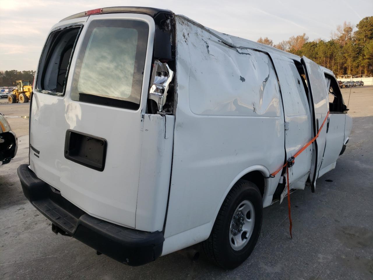 Photo 4 from auction – 2015 CHEVROLET EXPRESS G2 with VIN 1GCWGFFF5F1219334