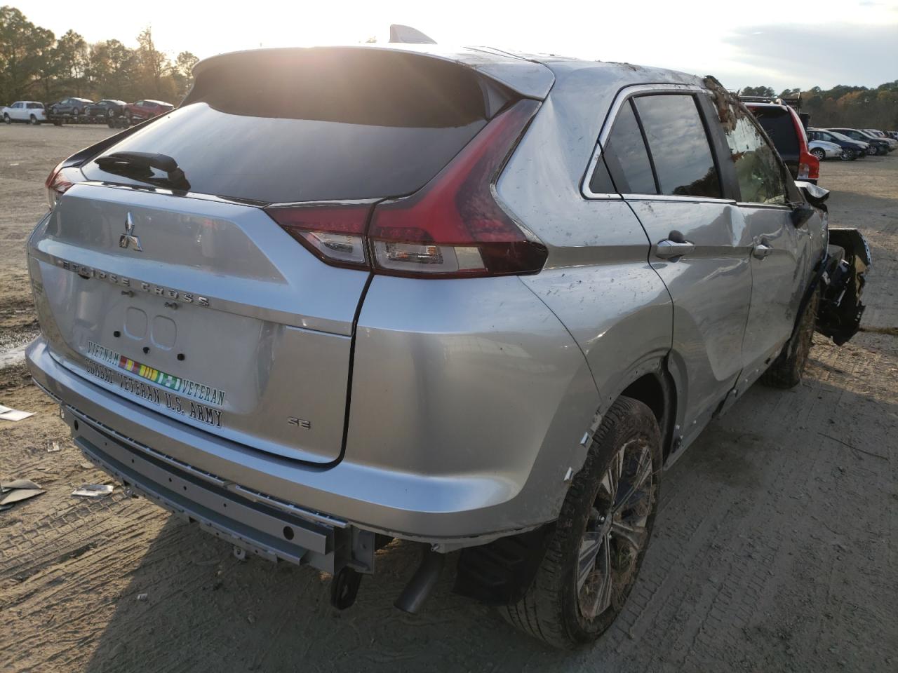Photo 4 from auction – 2022 MITSUBISHI ECLIPSE CR with VIN JA4ASWAA9NZ003033
