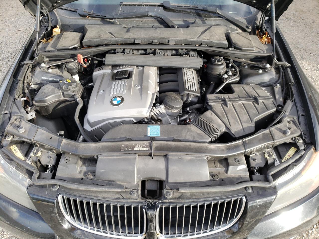 Photo 7 from auction – 2006 BMW 330I with VIN WBAVB33536KS38539