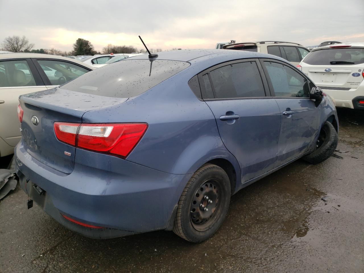 Photo 4 from auction – 2016 KIA RIO LX with VIN KNADM4A31G6684129