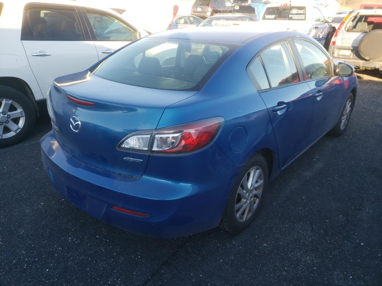 Photo 4 from auction – 2012 MAZDA 3 I with VIN JM1BL1W88C1688847
