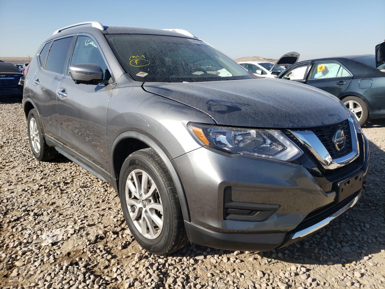 NISSAN ROGUE S 2018 with VIN KNMAT2MV6JP572180 - Photo from auction