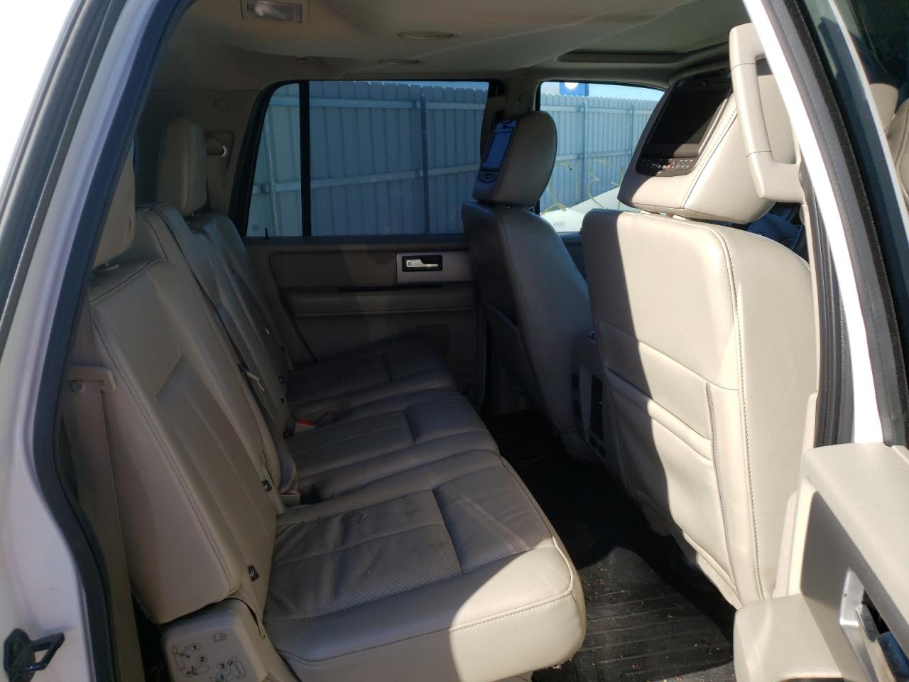 Photo 6 from auction – 2012 FORD EXPEDITION with VIN 1FMJK1K58CEF66780
