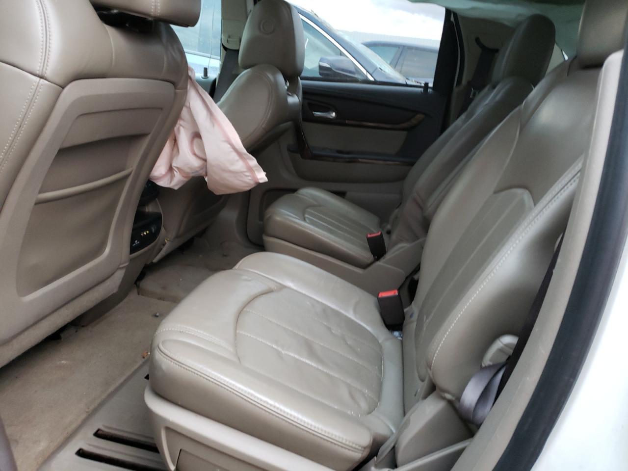 Photo 6 from auction – 2013 GMC ACADIA DEN with VIN 1GKKVTKD0DJ189054