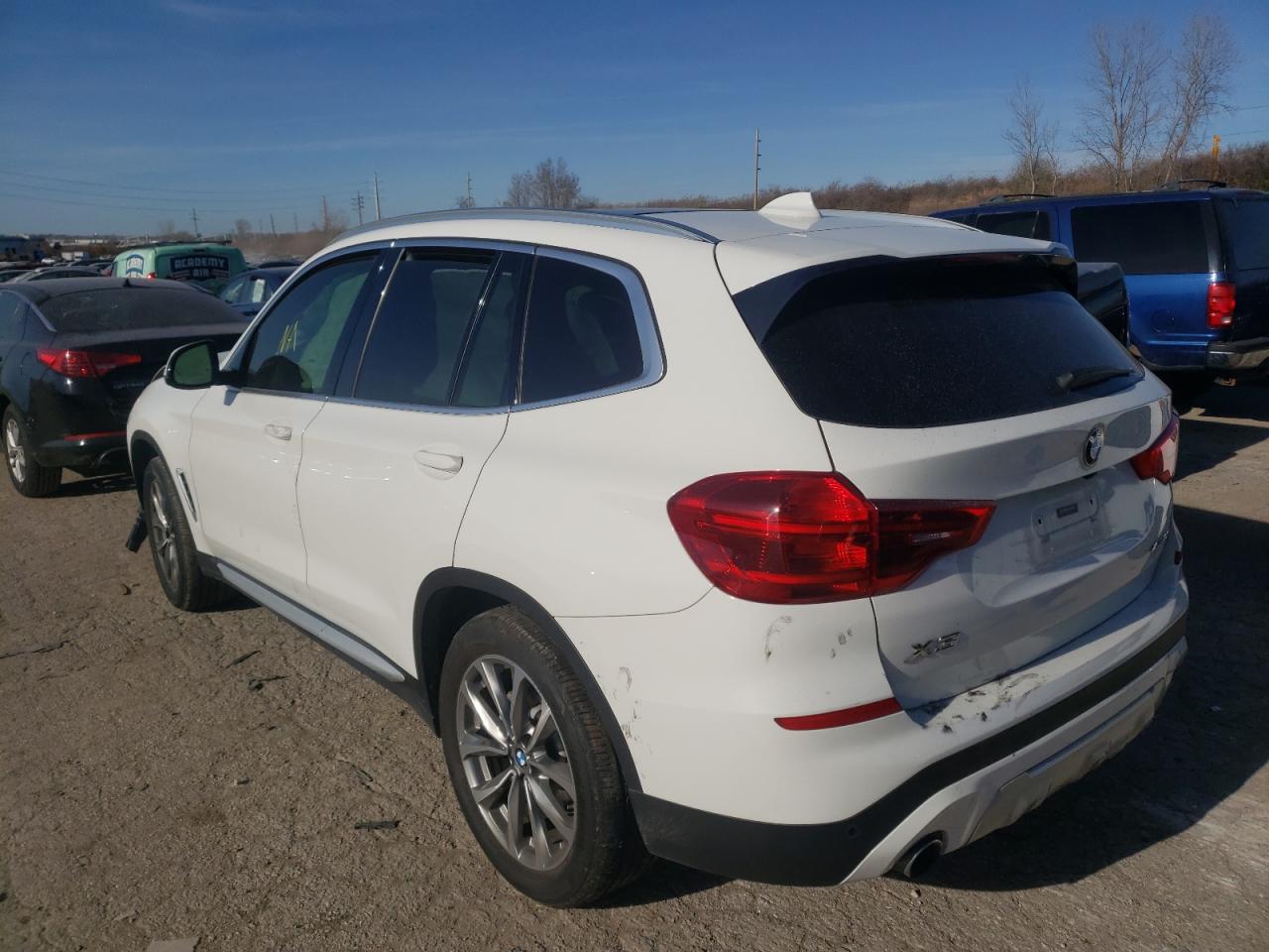 Photo 3 from auction – 2019 BMW X3 XDRIVE3 with VIN 5UXTR9C53KLD98824
