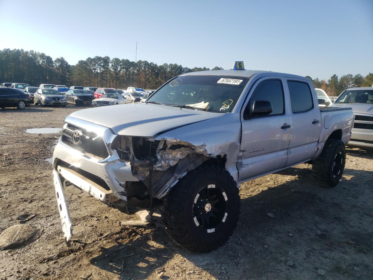 Photo 2 from auction – 2012 TOYOTA TACOMA DOU with VIN 5TFLU4EN3CX035835