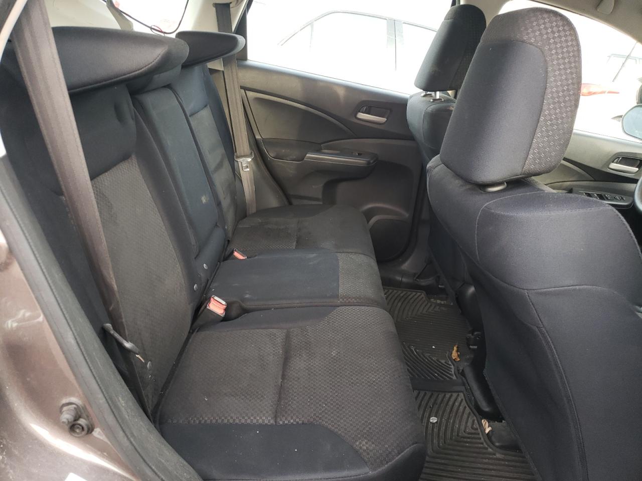 Photo 6 from auction – 2015 HONDA CR-V LX with VIN 5J6RM4H35FL072069
