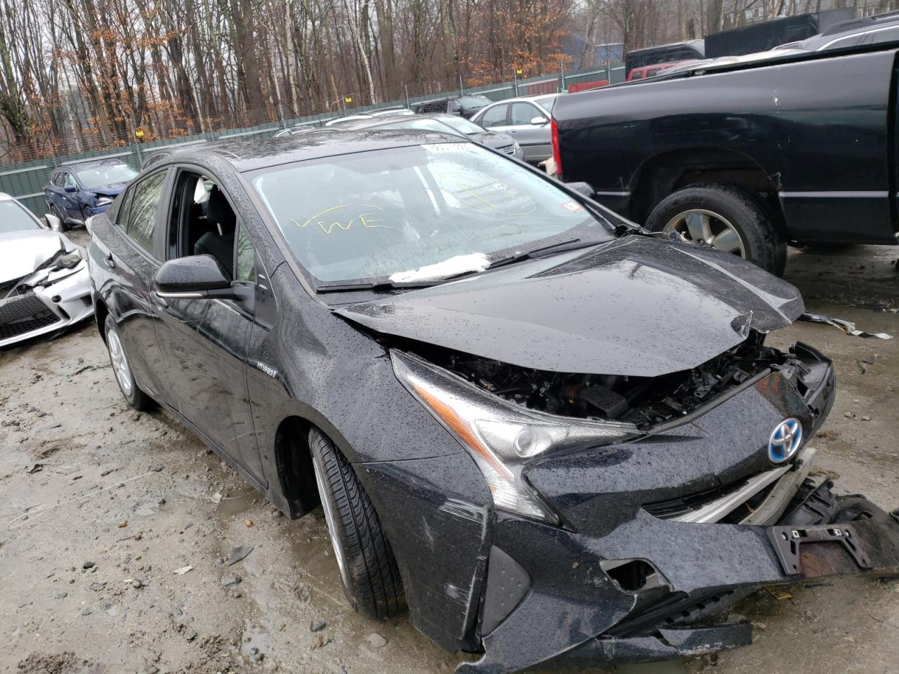 TOYOTA PRIUS 2016 with VIN JTDKBRFUXG3024185 - Photo from auction