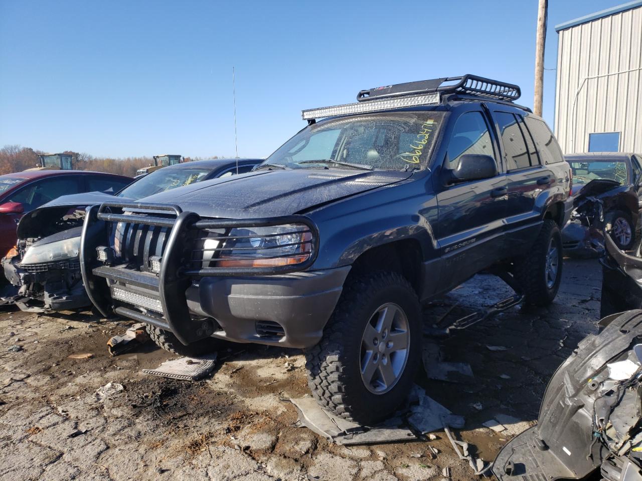 Photo 2 from auction – 2002 JEEP GRAND CHER with VIN 1J8GW48S92C273331