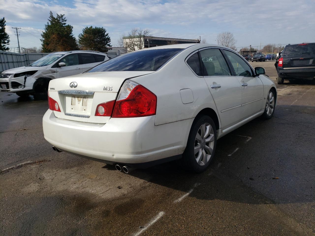 Photo 4 from auction – 2007 INFINITI M35 BASE with VIN JNKAY01E07M313638