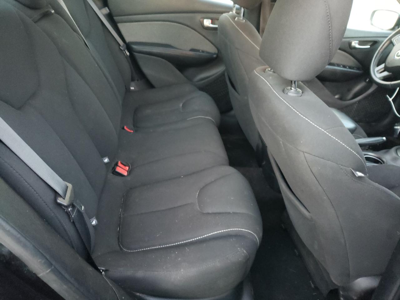Photo 6 from auction – 2013 DODGE DART SXT with VIN 1C3CDFBAXDD297596