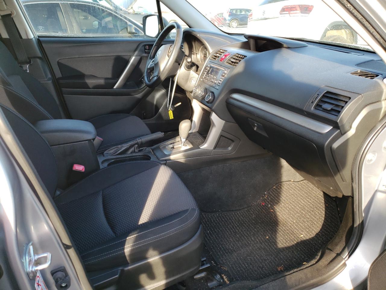 Photo 5 from auction – 2014 SUBARU FORESTER 2 with VIN JF2SJAAC4EH454847