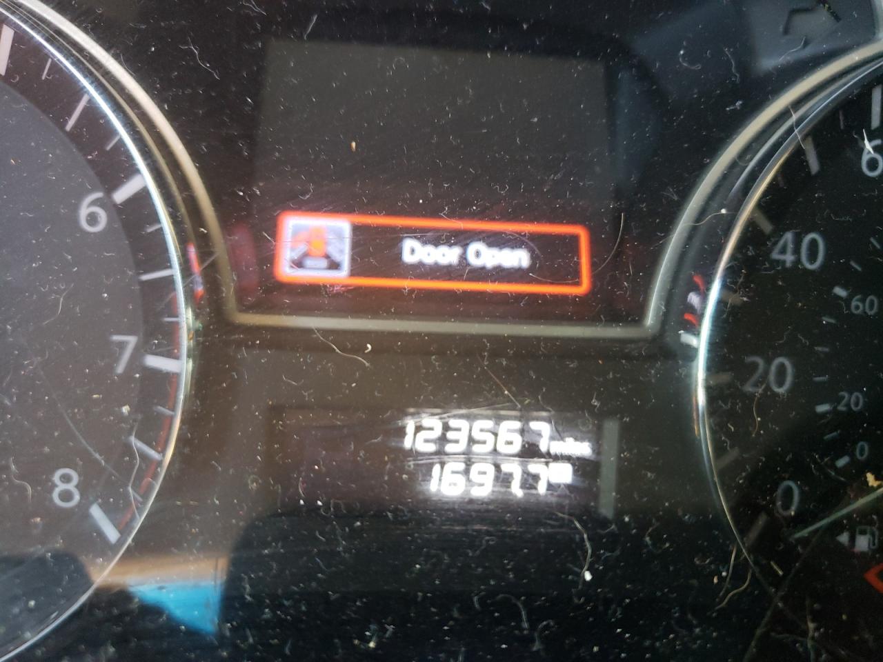 Photo 8 from auction – 2014 NISSAN PATHFINDER with VIN 5N1AR2MN0EC651156