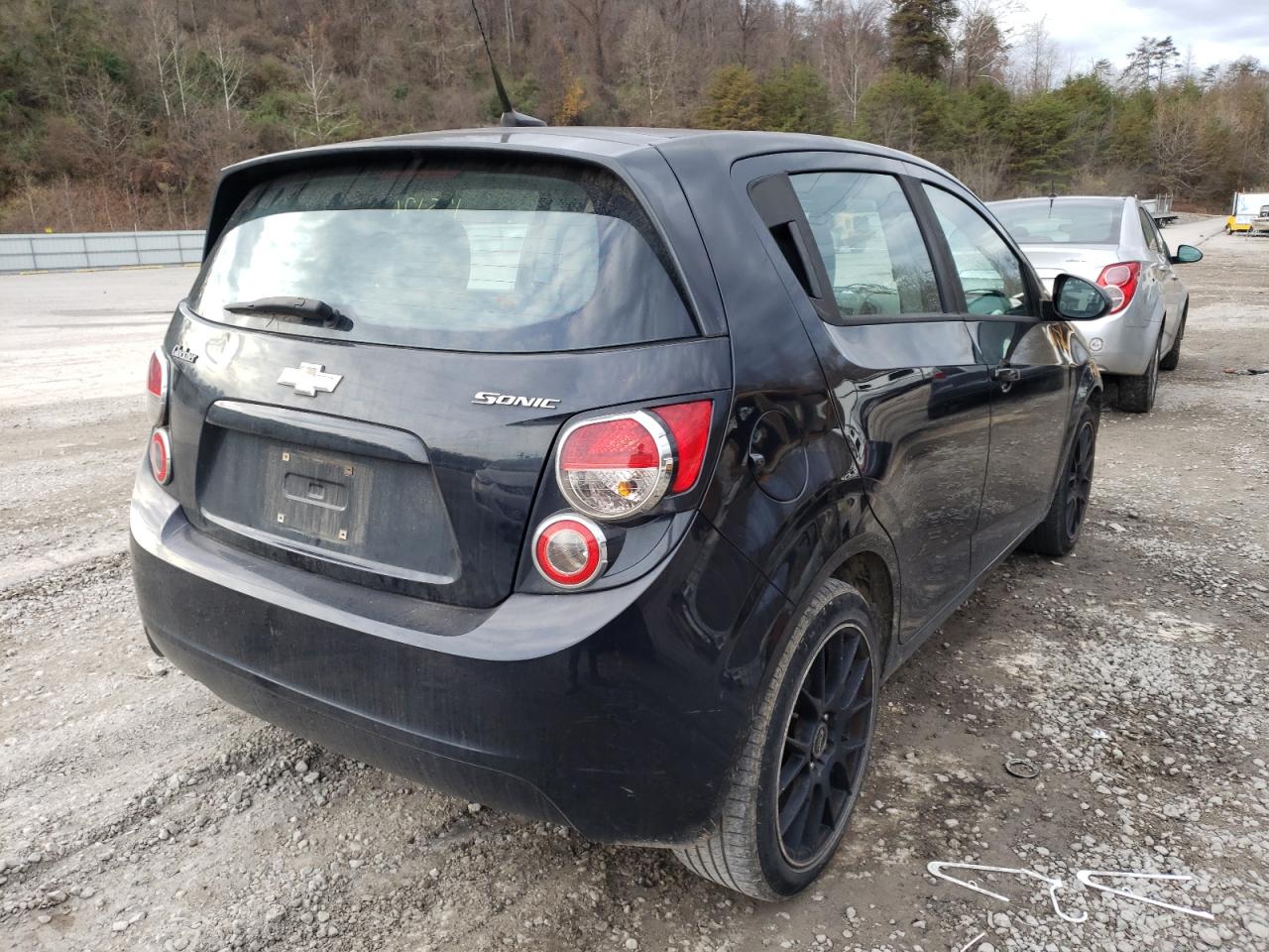 Photo 4 from auction – 2013 CHEVROLET SONIC LS with VIN 1G1JA6SH3D4166415