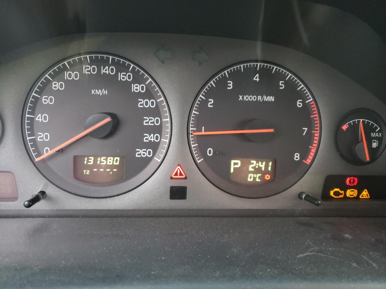 Photo 13 from auction – 2002 VOLVO V70 2.4T with VIN YV1SW58D822246355