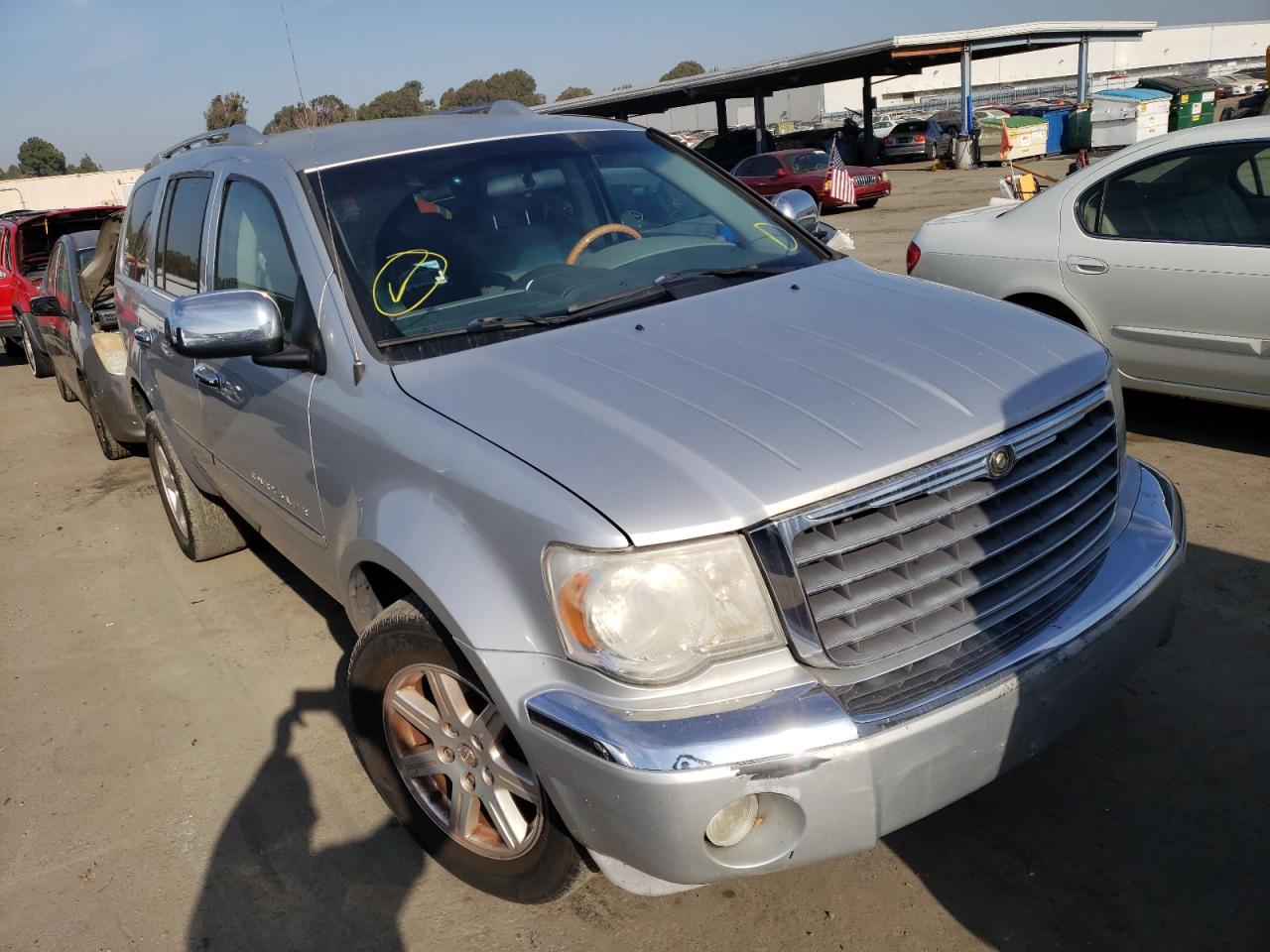 CHRYSLER ASPEN LIMI 2008 with VIN 1A8HX58N18F136053 - Photo from auction