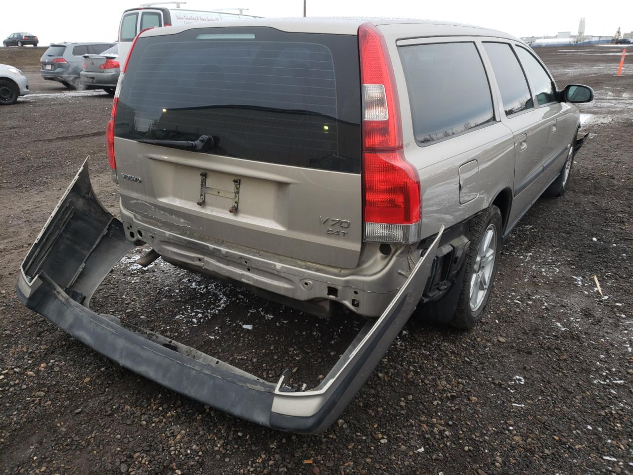 Photo 17 from auction – 2002 VOLVO V70 2.4T with VIN YV1SW58D822246355