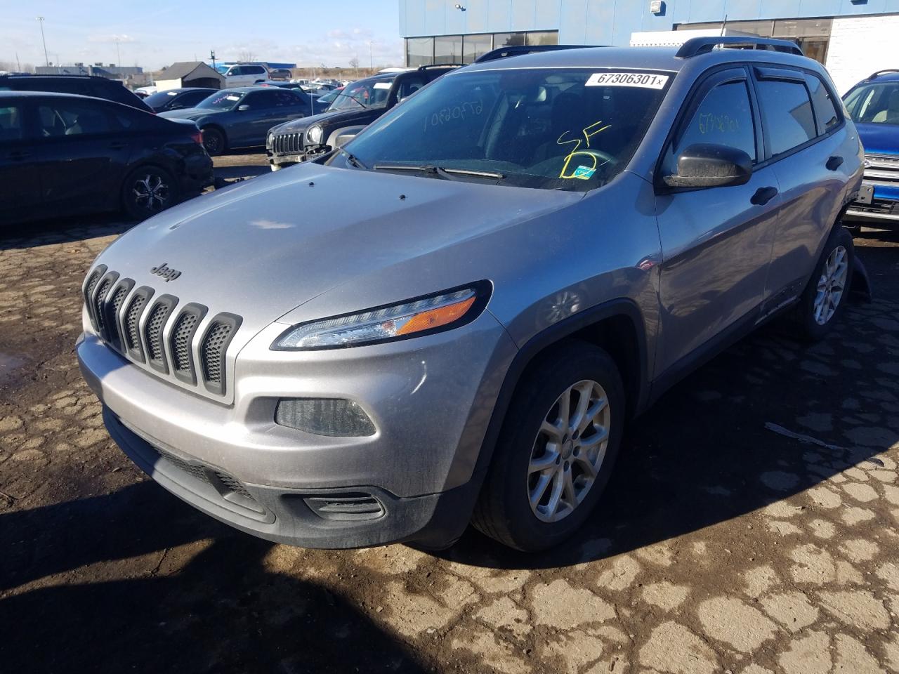 Photo 2 from auction – 2016 JEEP CHEROKEE S with VIN 1C4PJLAB0GW138058