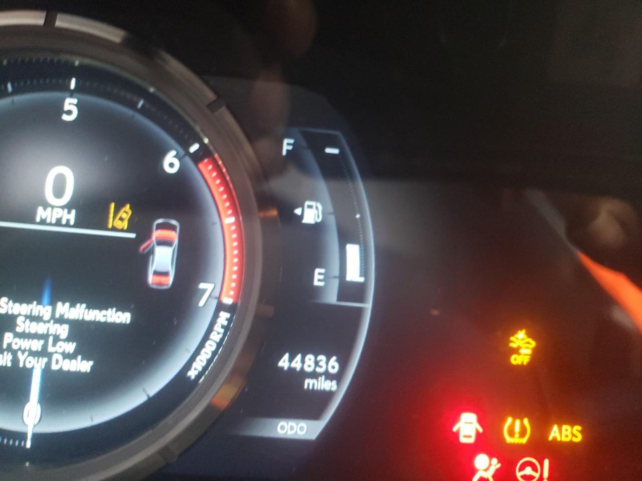 Photo 8 from auction – 2018 LEXUS IS 300 with VIN JTHBA1D25J5075173