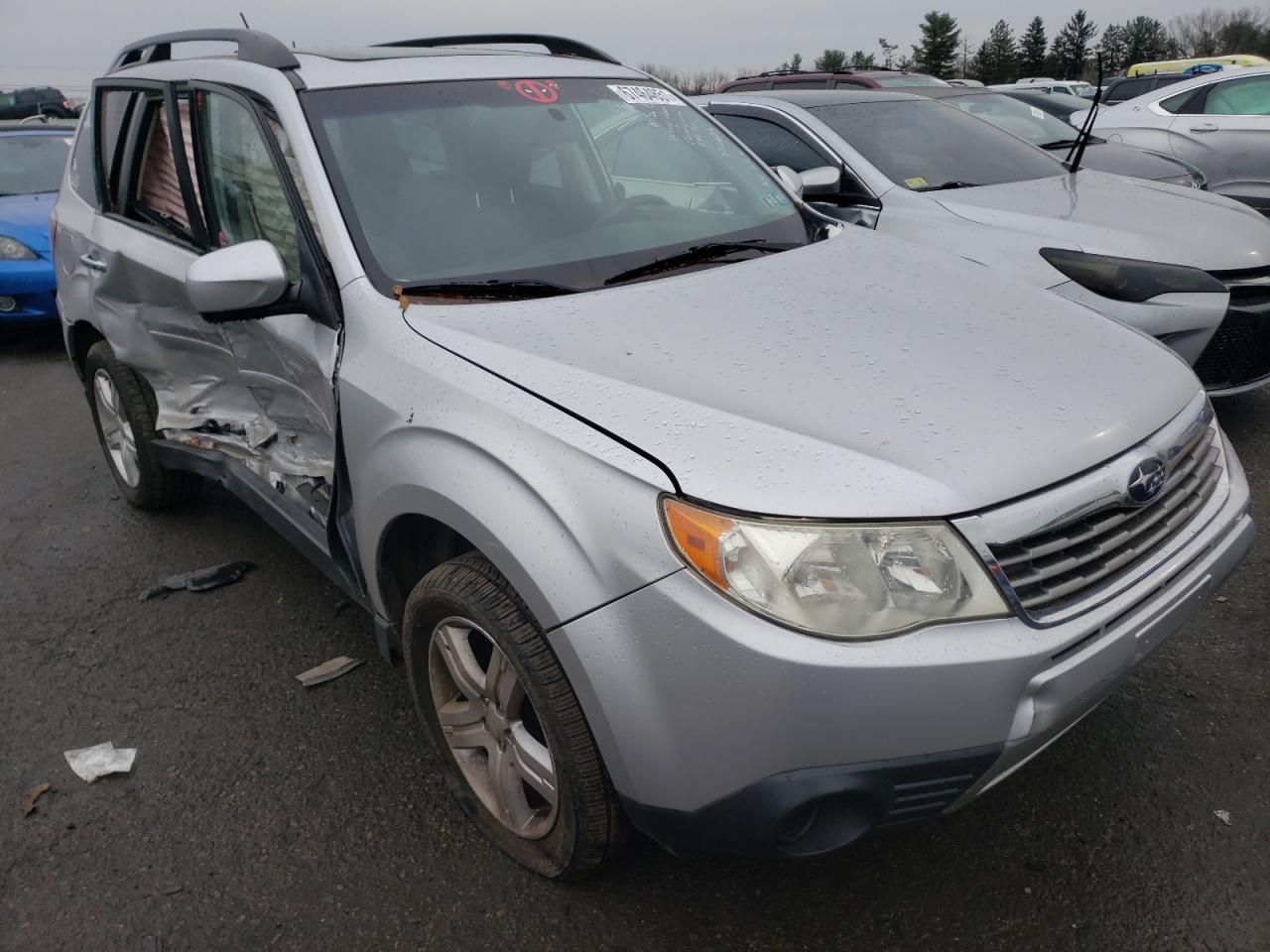 SUBARU FORESTER 2 2010 with VIN JF2SH6CC1AH806623 - Photo from auction