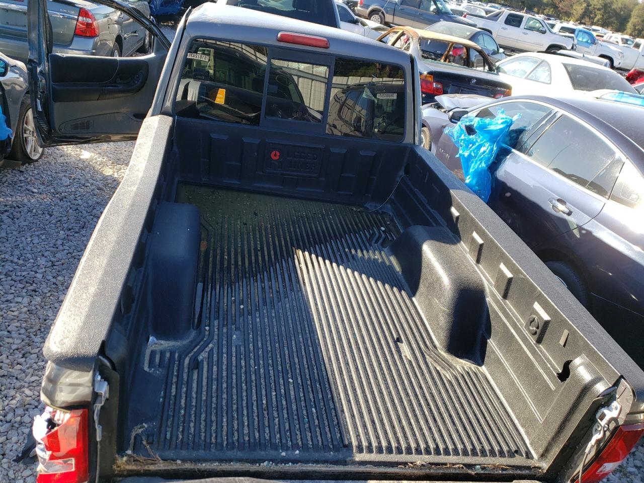 Photo 6 from auction – 2011 FORD RANGER SUP with VIN 1FTLR4EE7BPA45039