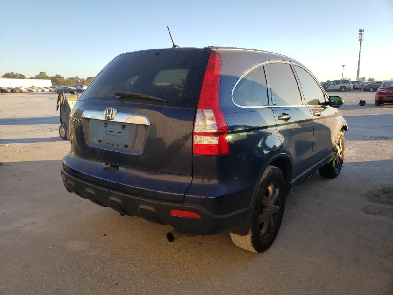 Photo 4 from auction – 2007 HONDA CR-V EX with VIN JHLRE38507C080423