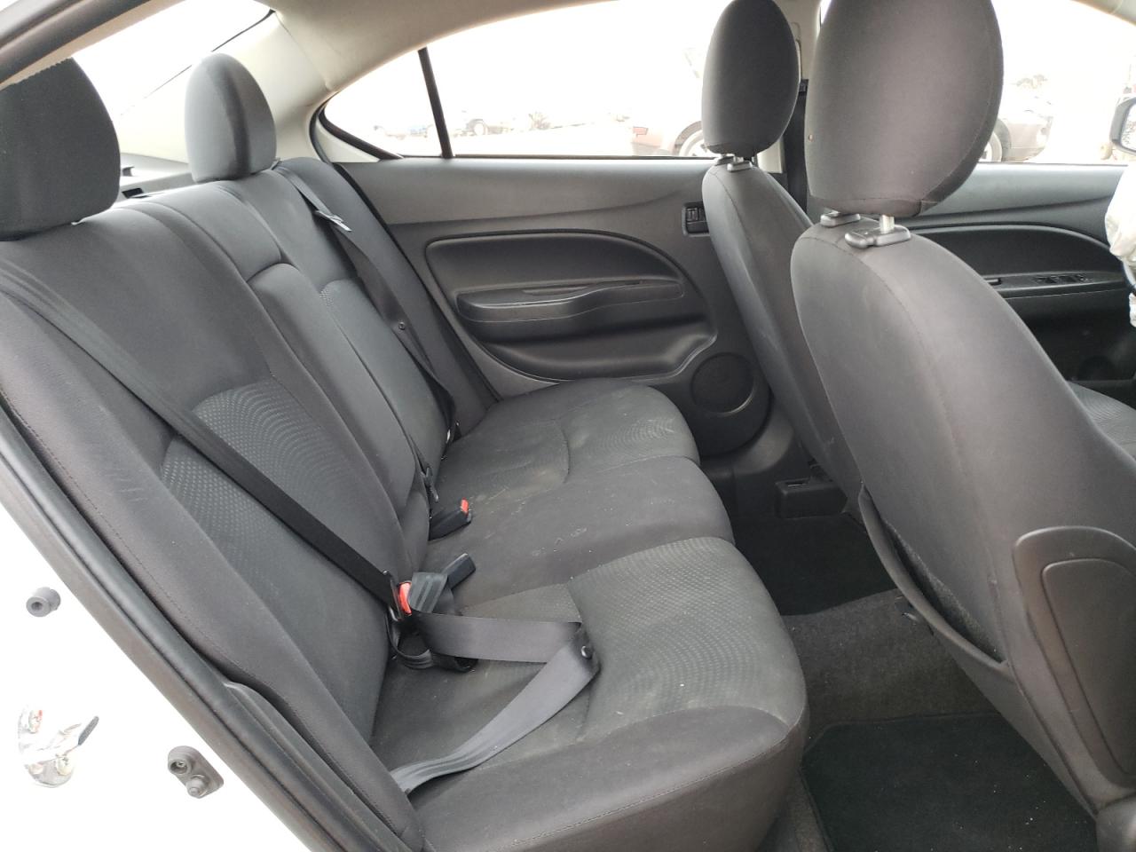 Photo 6 from auction – 2017 MITSUBISHI MIRAGE G4 with VIN ML32F3FJ0HHF18394