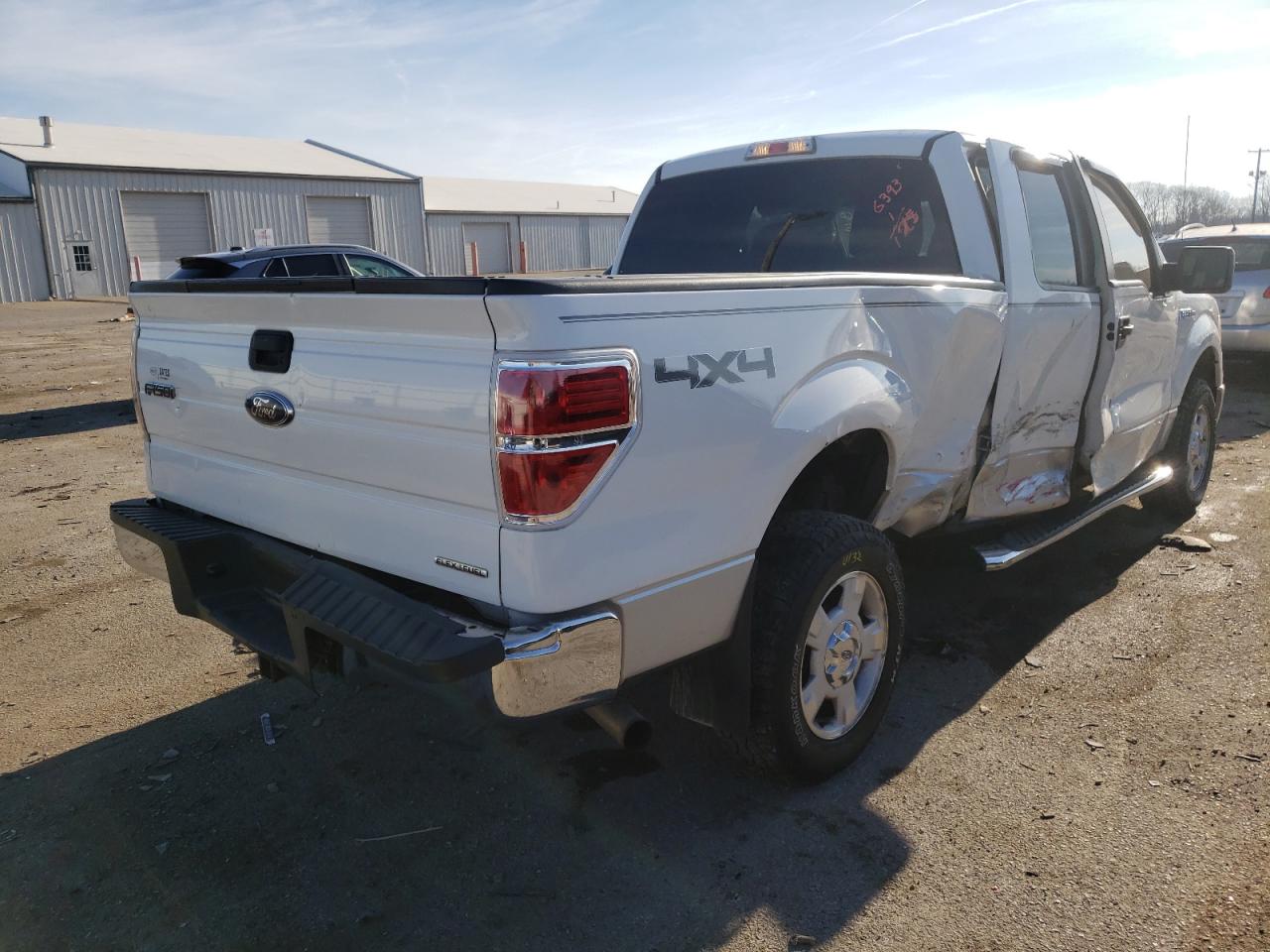 Photo 4 from auction – 2011 FORD F150 SUPER with VIN 1FTFX1EF2BFA36393
