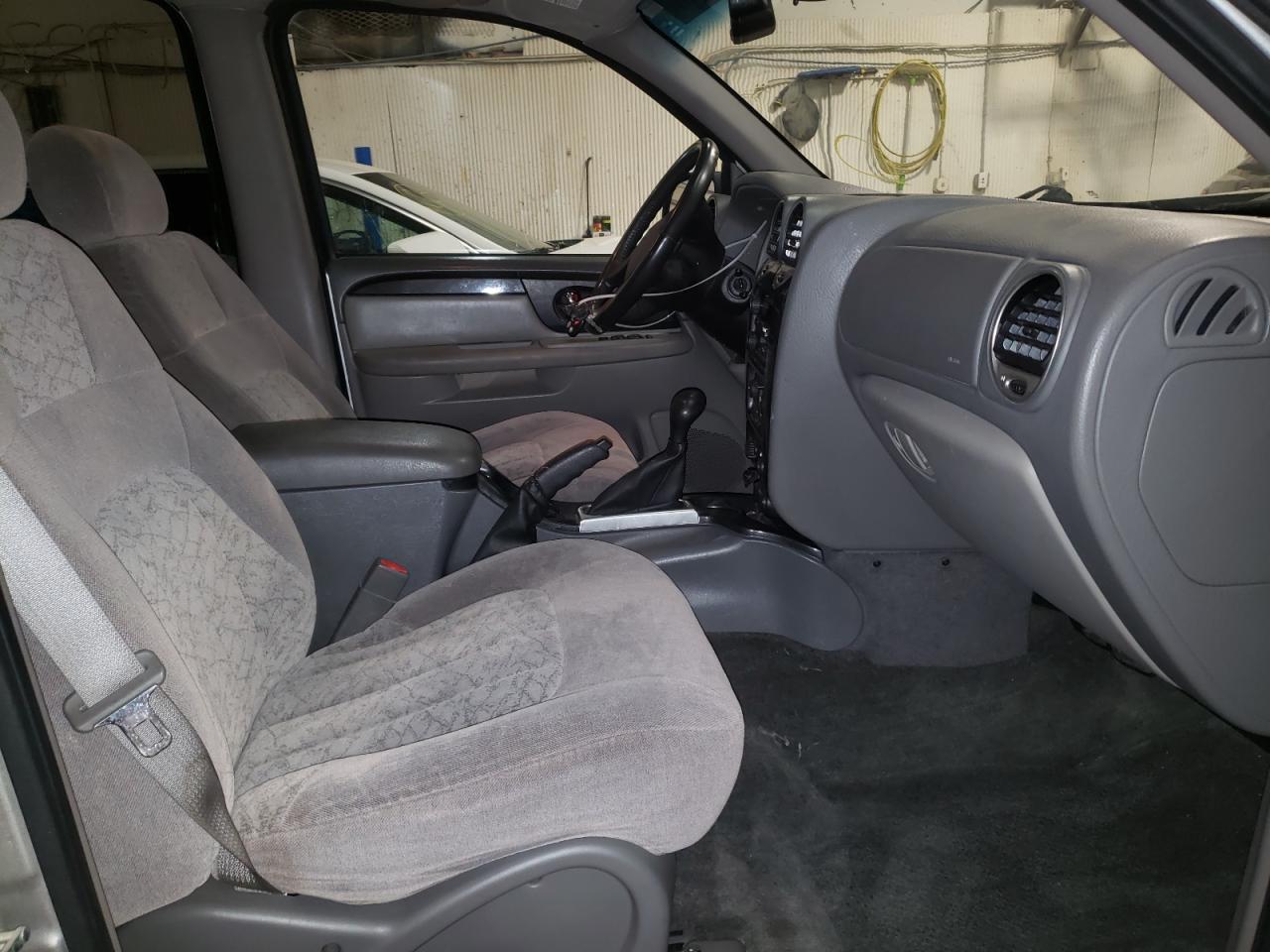 Photo 5 from auction – 2004 GMC ENVOY XL with VIN 1GKET16S246155538
