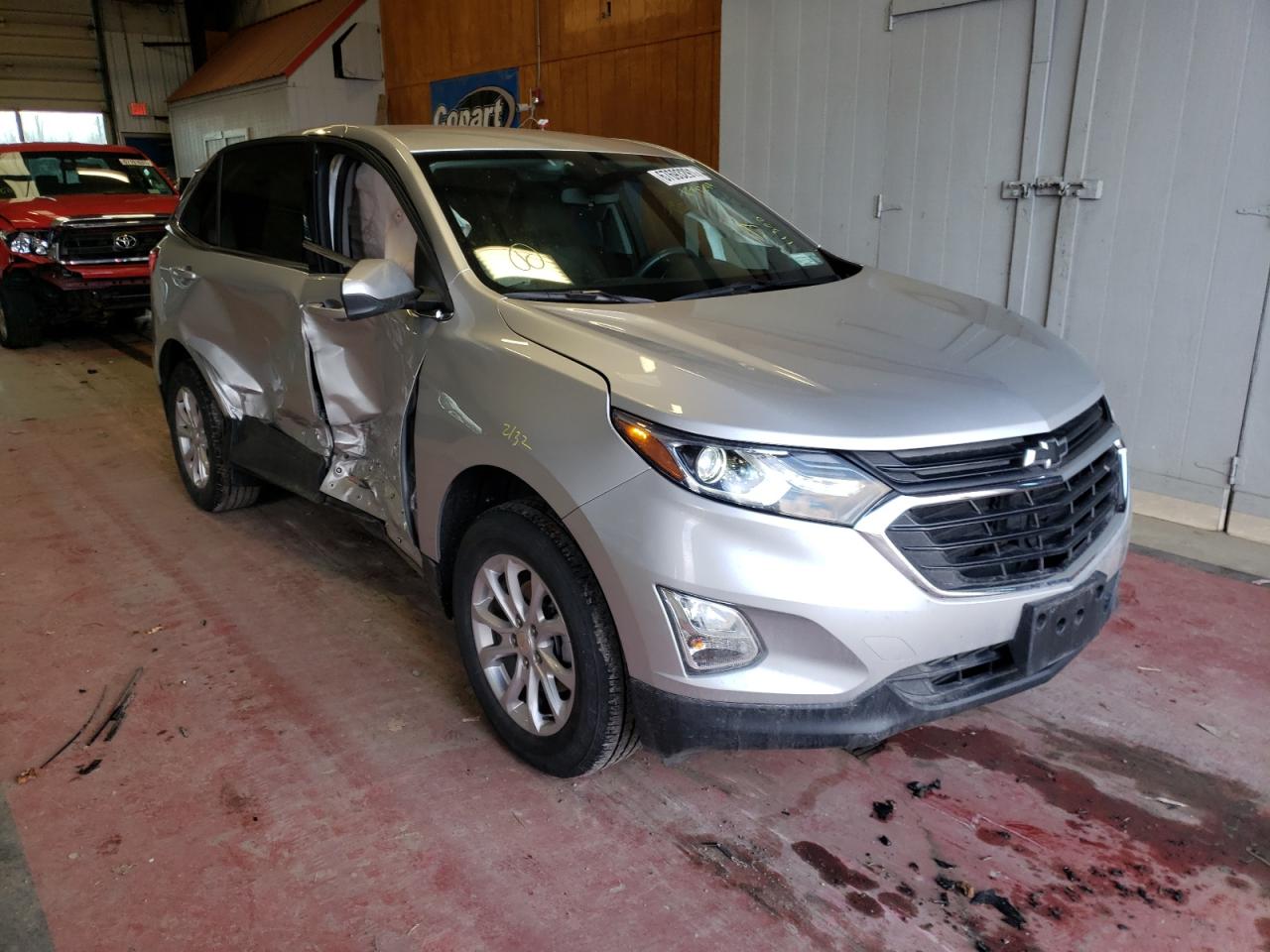 Photo 1 from auction – 2020 CHEVROLET EQUINOX LT with VIN 3GNAXUEV2LS699244