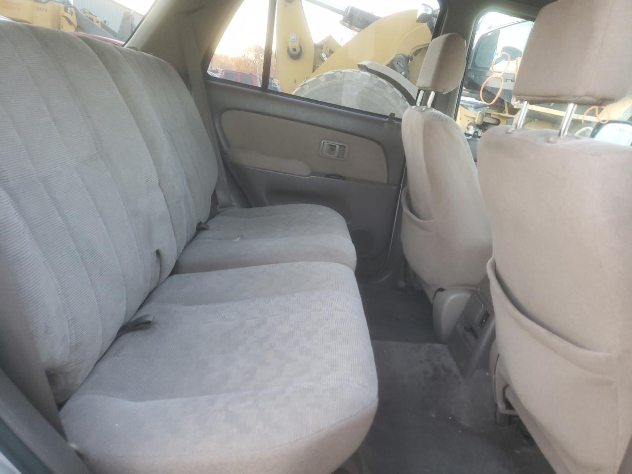 Photo 6 from auction – 2000 TOYOTA 4RUNNER with VIN JT3GM84R6Y0062450