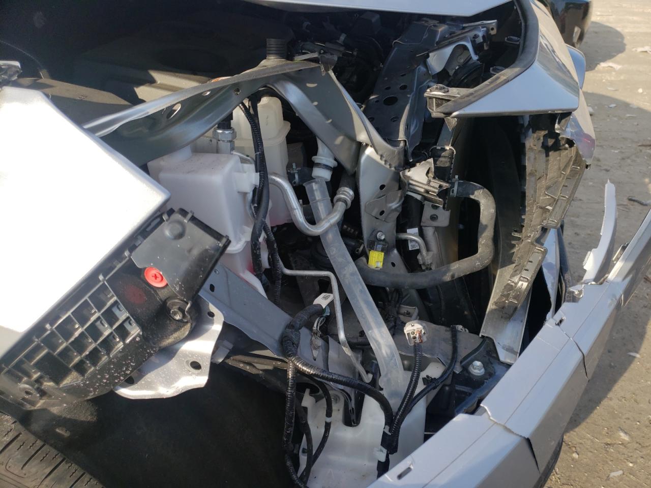 Photo 9 from auction – 2020 TOYOTA RAV4 LE with VIN 2T3MWRFV3LW096990