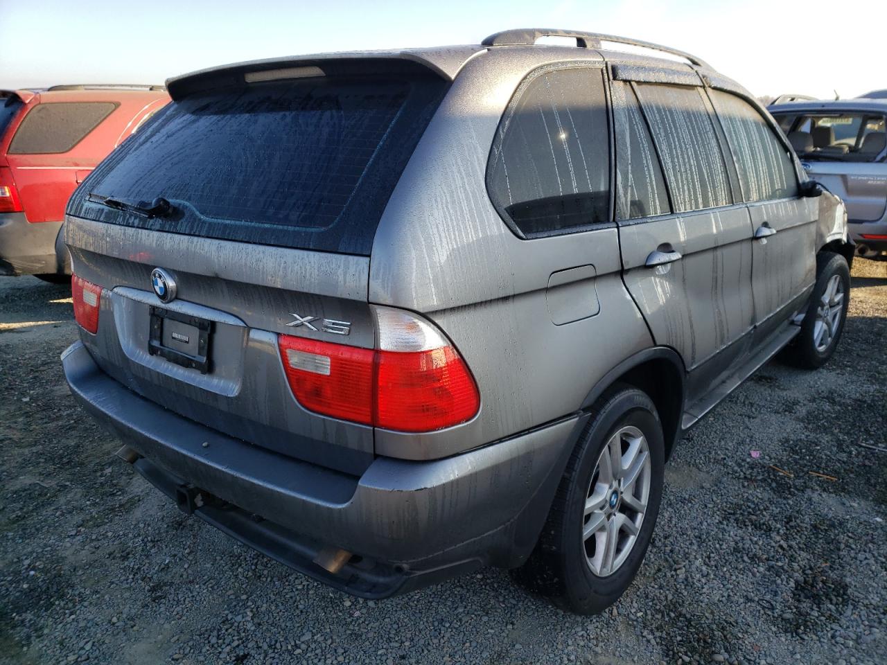 Photo 4 from auction – 2005 BMW X5 3.0I with VIN 5UXFA13545LY08828
