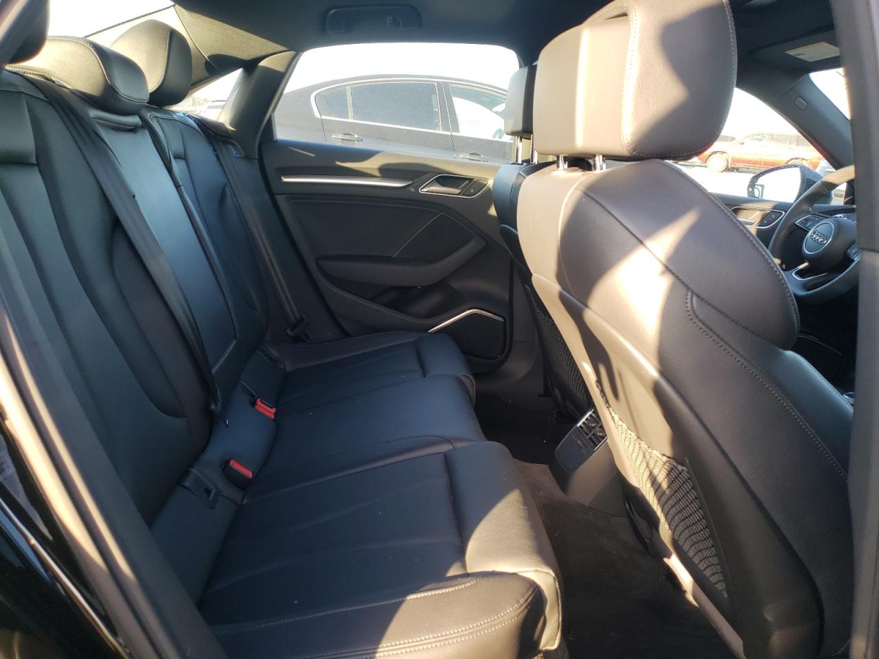 Photo 6 from auction – 2018 AUDI A3 PREMIUM with VIN WAUJ8GFF6J1079880