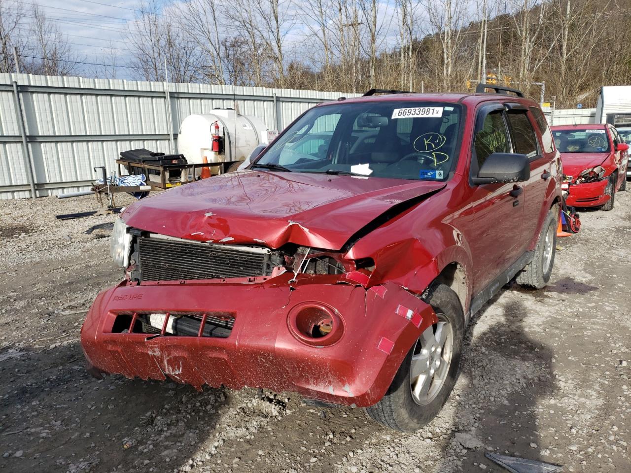 Photo 2 from auction – 2011 FORD ESCAPE XLT with VIN 1FMCU9DG7BKB44998