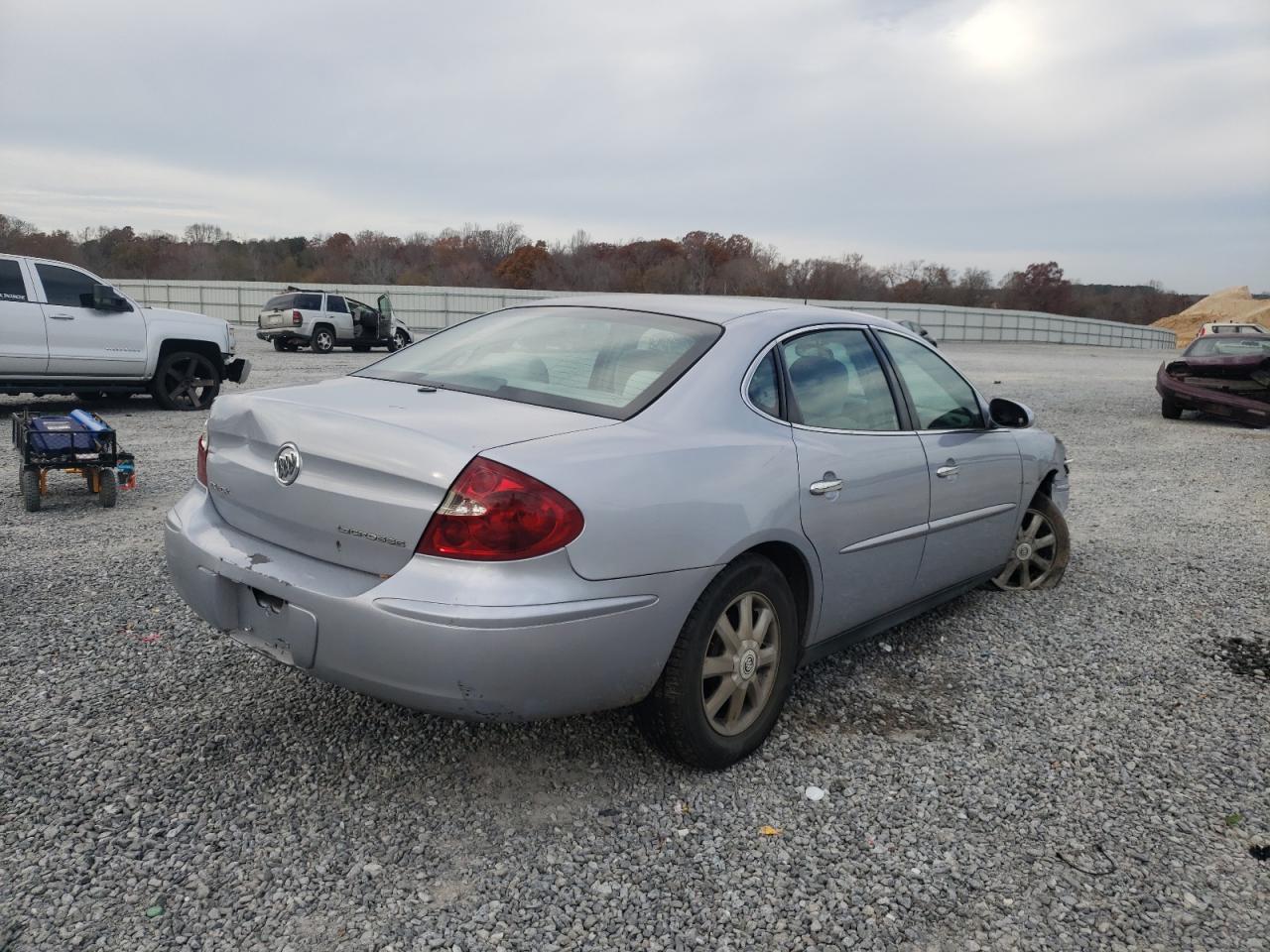 Photo 4 from auction – 2005 BUICK LACROSSE with VIN 2G4WC562651304528
