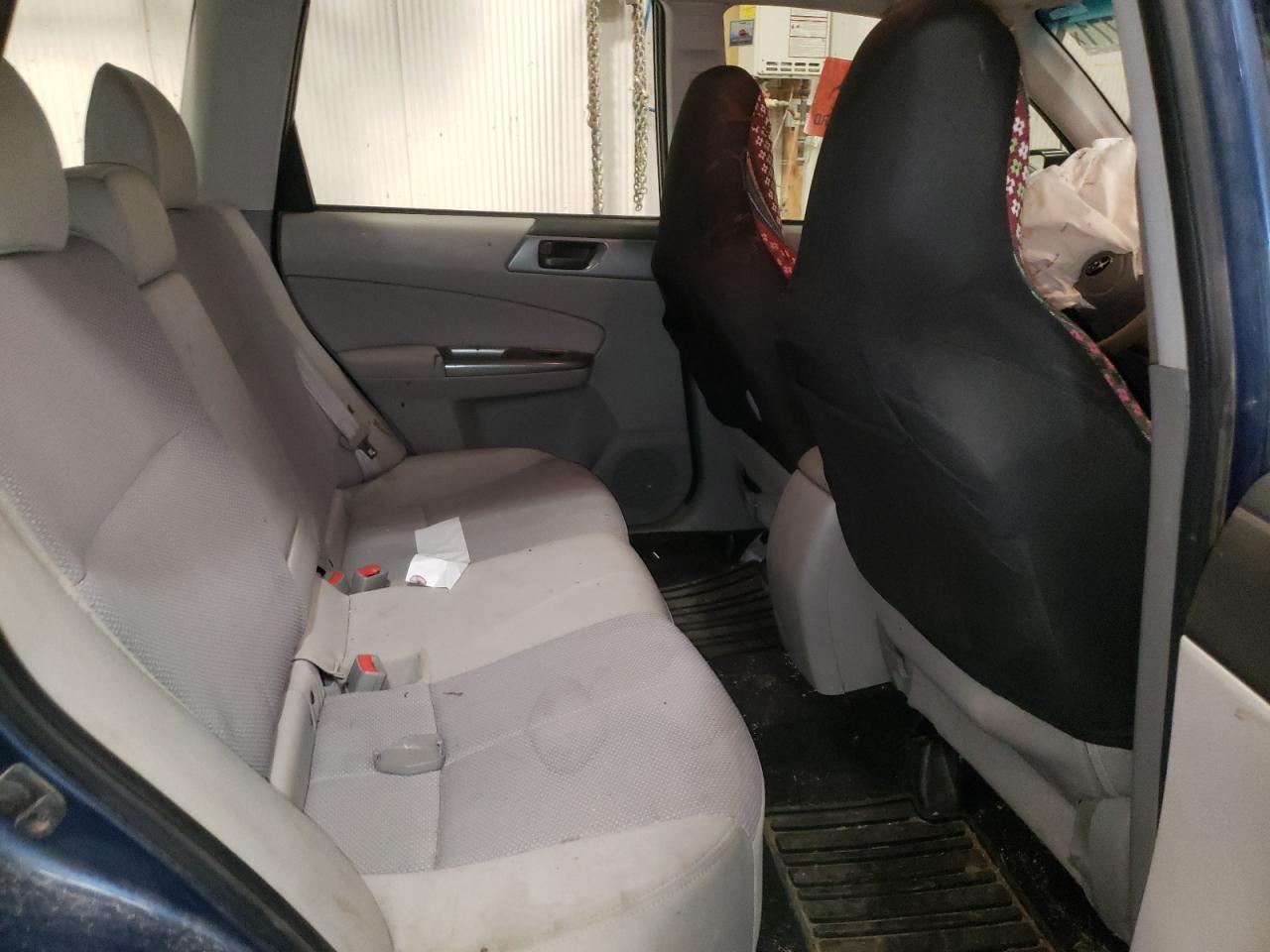 Photo 6 from auction – 2013 SUBARU FORESTER 2 with VIN JF2SHAAC2DH438575