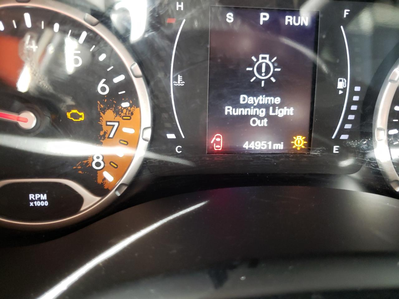 Photo 8 from auction – 2018 JEEP RENEGADE L with VIN ZACCJABB0JPH17251