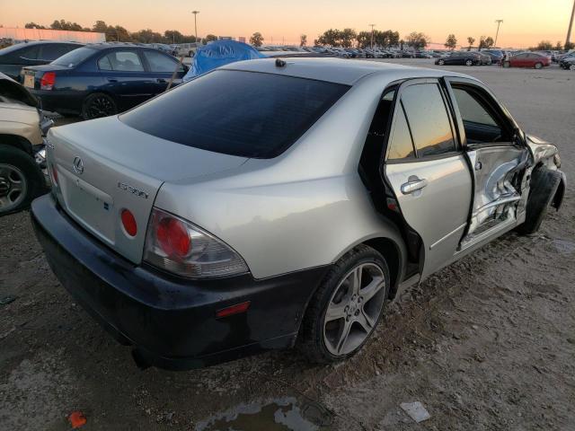 Photo 4 from auction – 2001 LEXUS IS 300 with VIN JTHBD182710030508