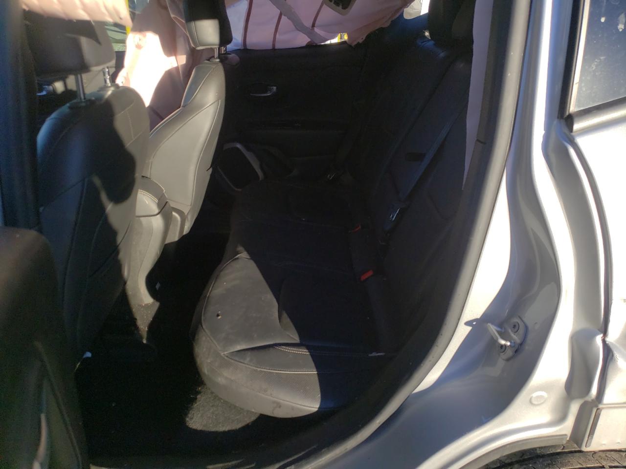 Photo 6 from auction – 2016 JEEP RENEGADE L with VIN ZACCJBDT6GPD23368
