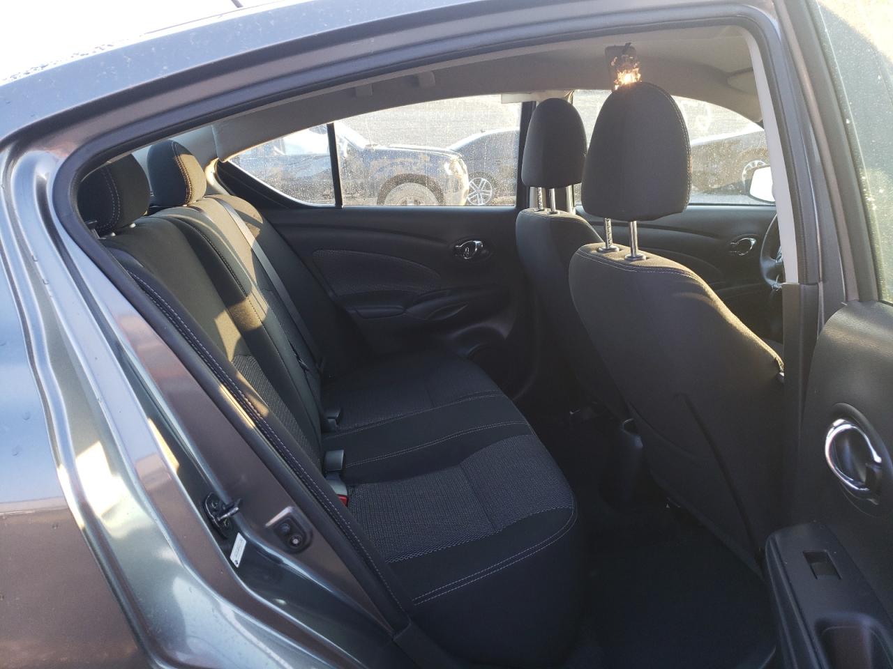 Photo 6 from auction – 2019 NISSAN VERSA S with VIN 3N1CN7AP5KL811398