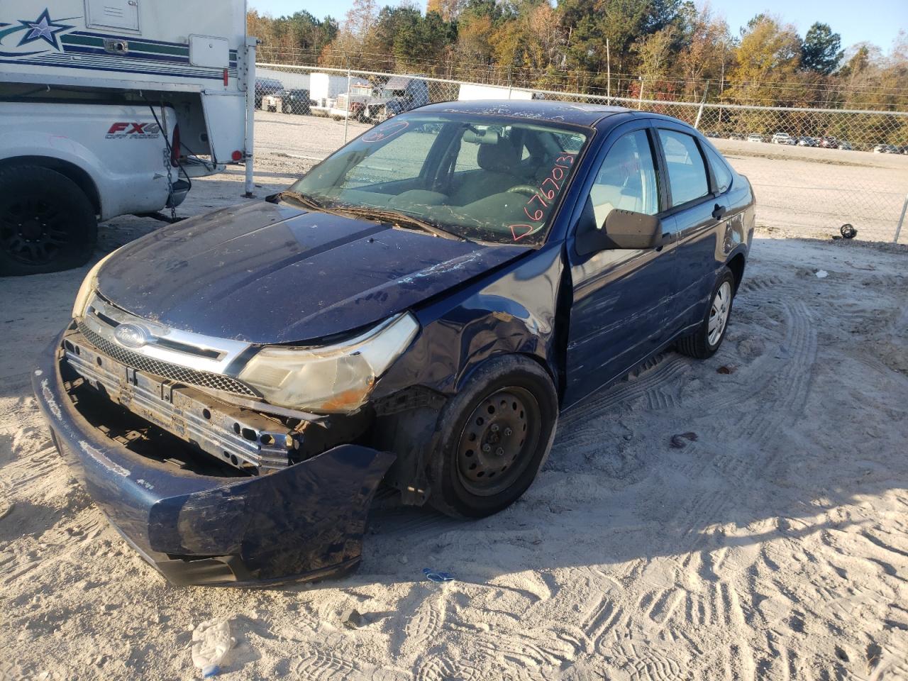 Photo 2 from auction – 2008 FORD FOCUS S/SE with VIN 1FAHP34N78W153351