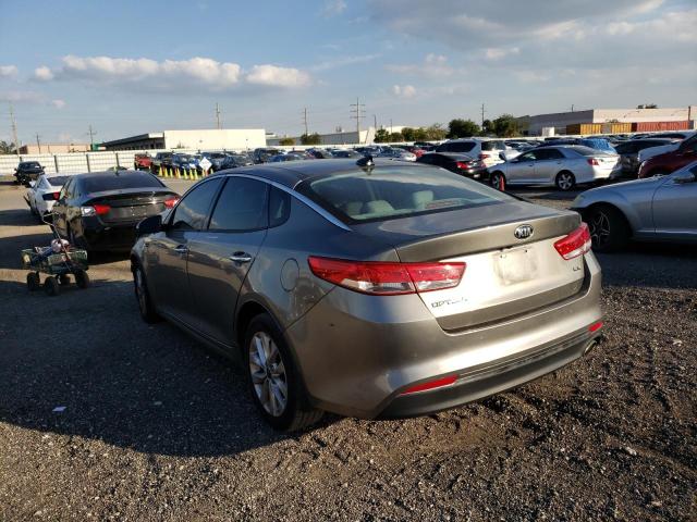 Photo 3 from auction – 2017 KIA OPTIMA EX with VIN 5XXGU4L39HG157665