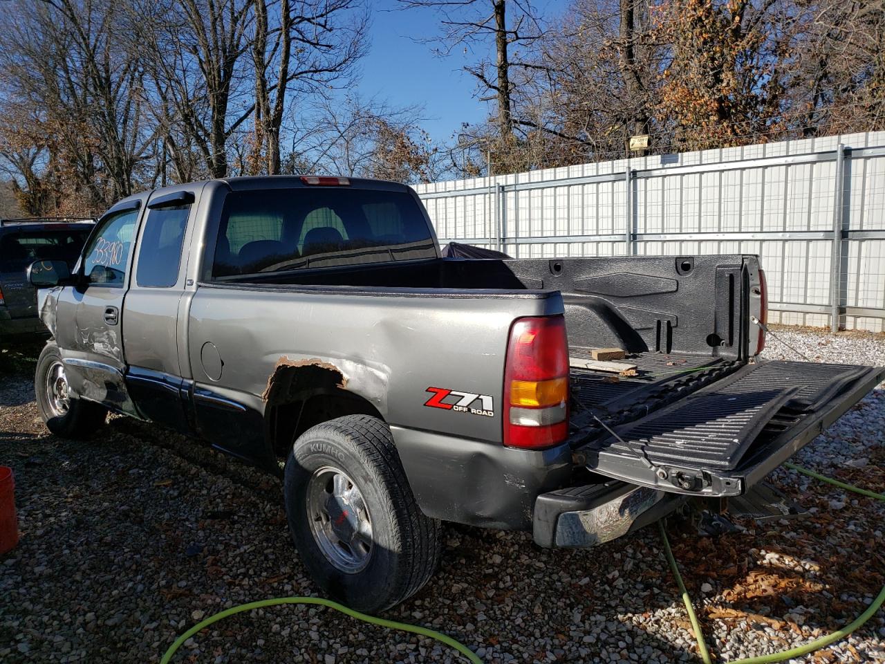Photo 3 from auction – 2002 GMC NEW SIERRA with VIN 2GTEK19T721247249
